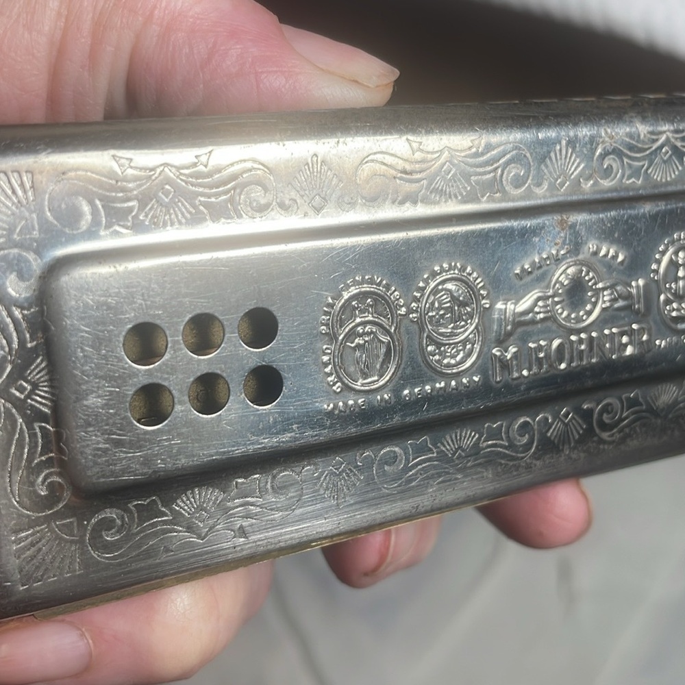 Echo Bell Metal Reeds Harmonica - Picture 8 of 9